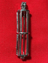 Load image into Gallery viewer, Cages