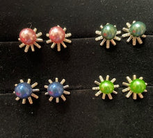 Load image into Gallery viewer, Earrings
