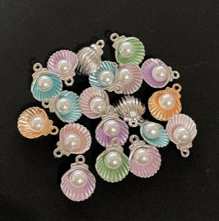 Sea Shell Charm